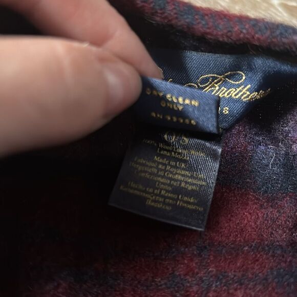 Brooks Brothers Wool Plaid Fringe Poncho - Picture 3 of 4